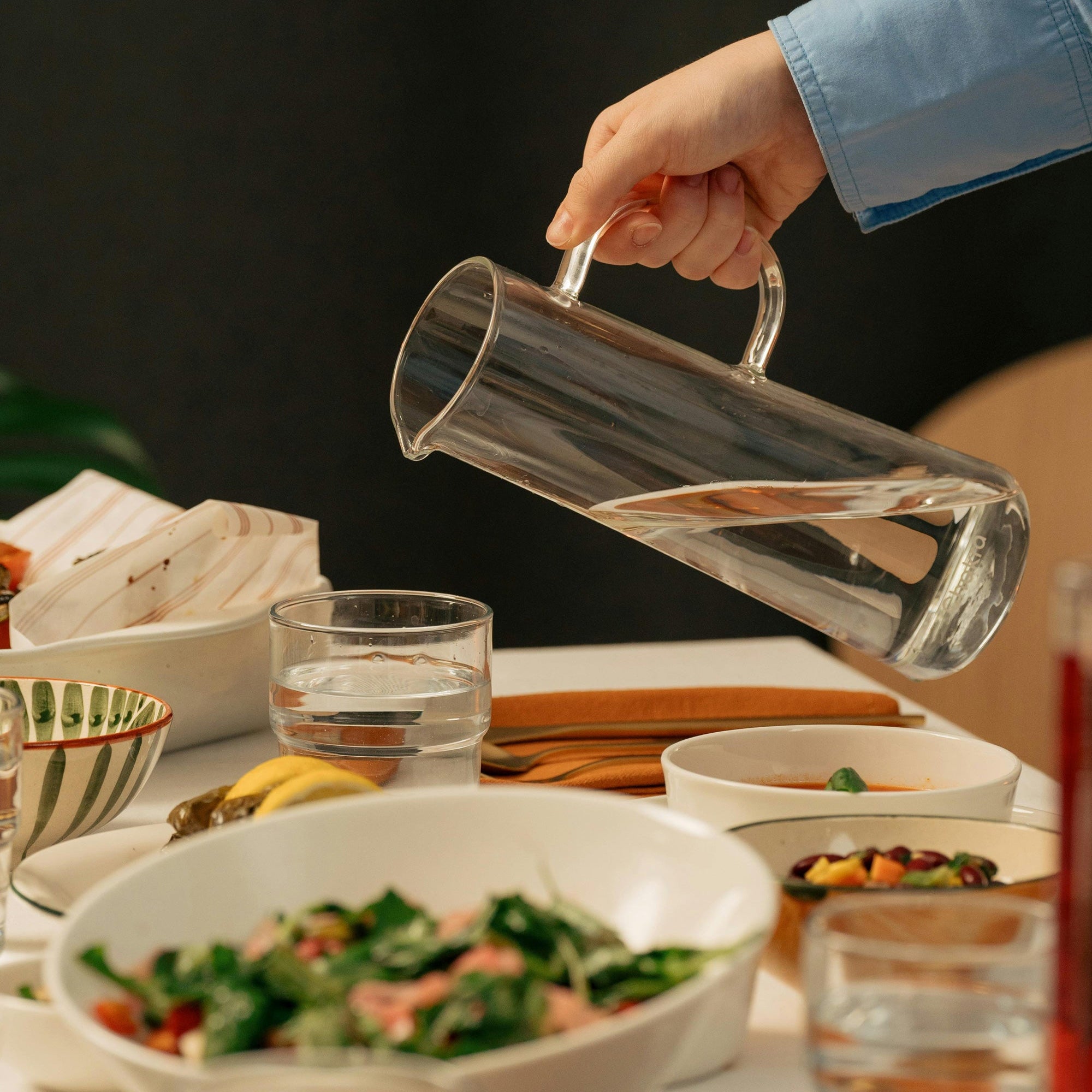 table-pouring.jpg